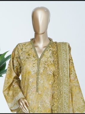 Elegant Floral Embellished Women's Top in Olive Green